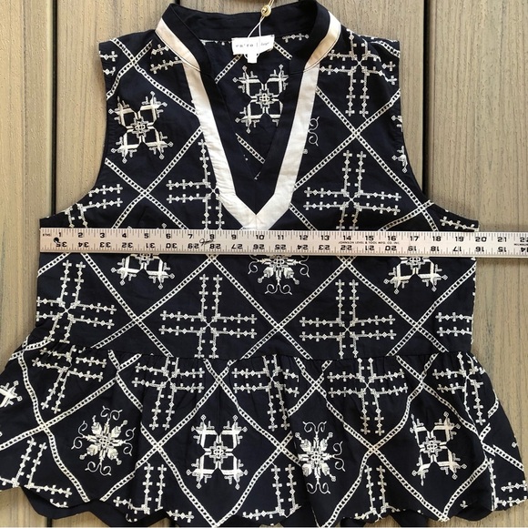 NWT Entro Black & White Geometric Embroidered Sleeveless Top Size L - Picture 4 of 8